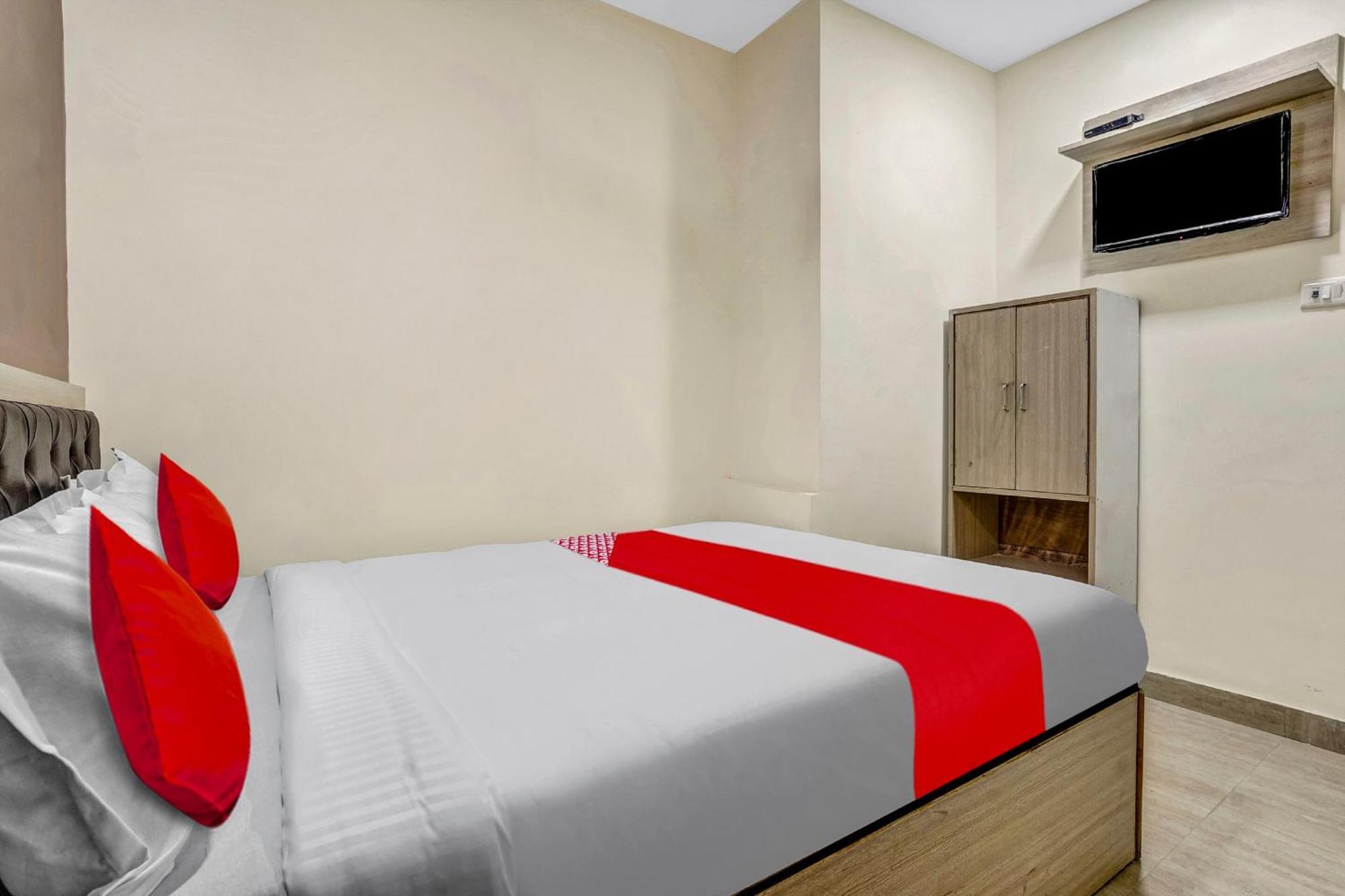 Hotel O Relax Palace Mumbai Kültér fotó