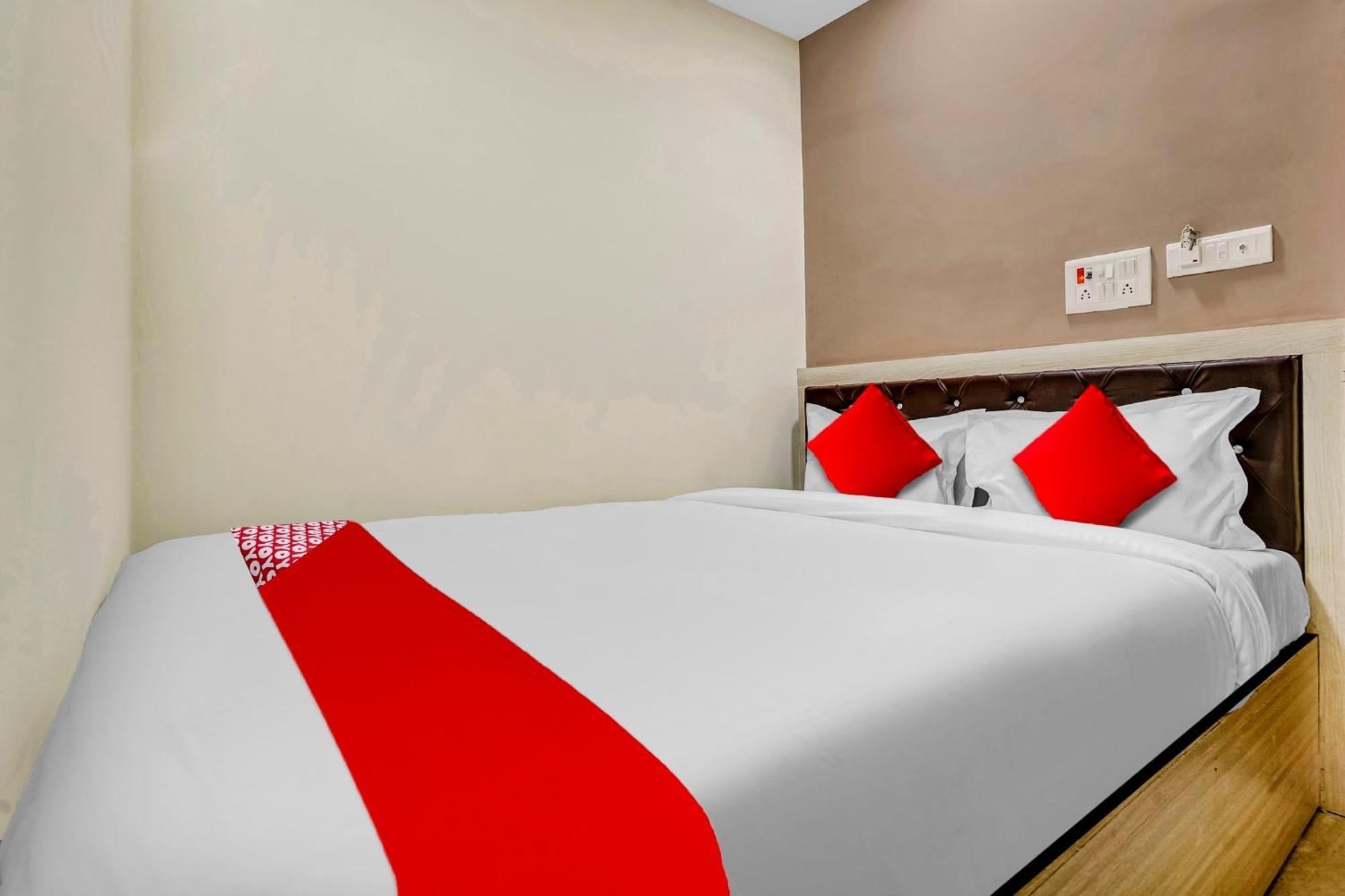 Hotel O Relax Palace Mumbai Kültér fotó
