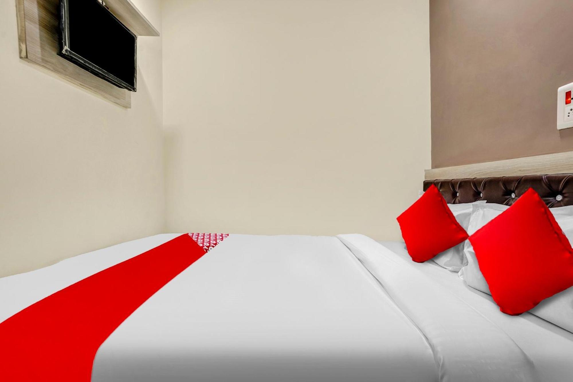 Hotel O Relax Palace Mumbai Kültér fotó